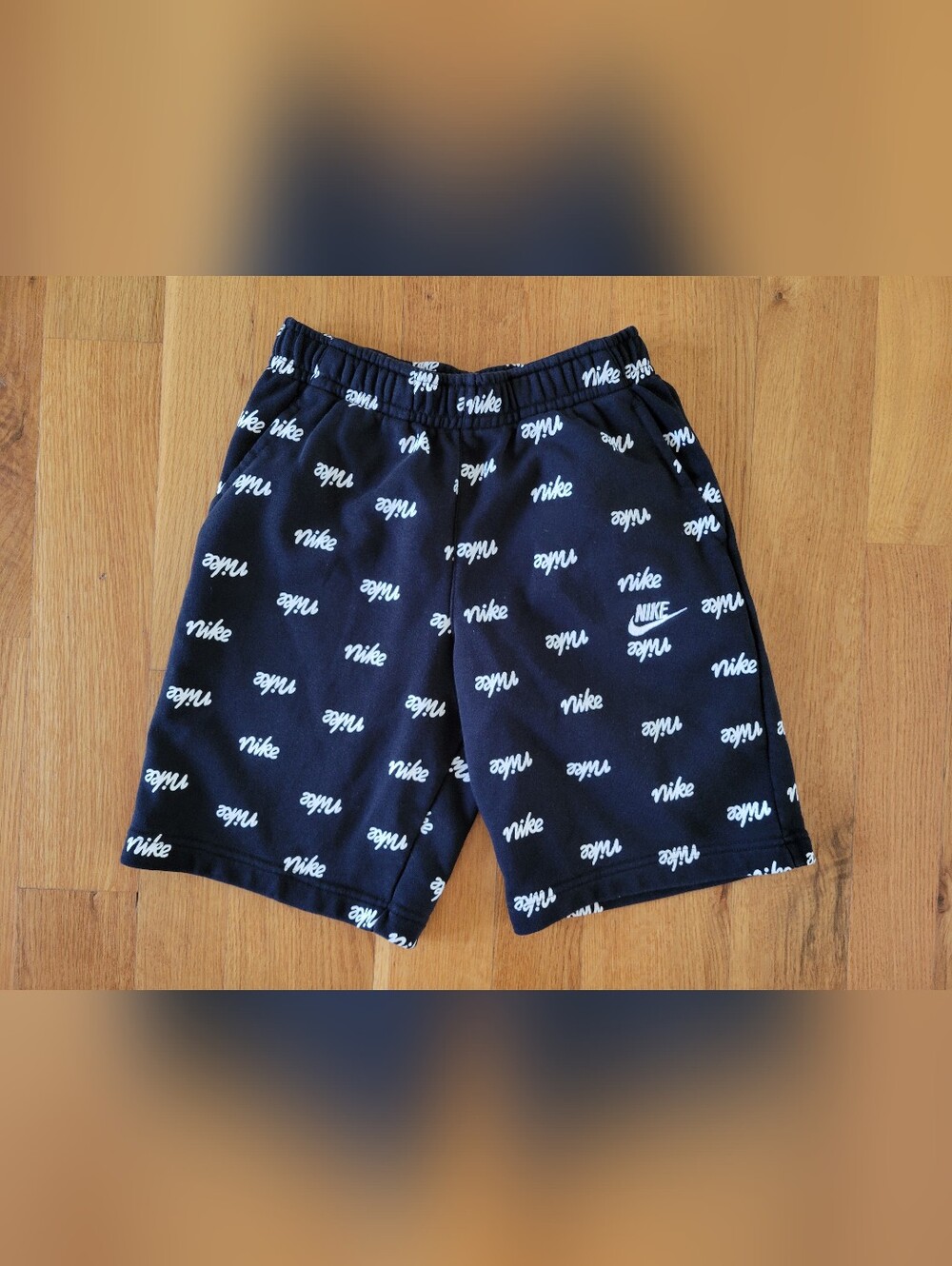 Mens size xs Nike shorts